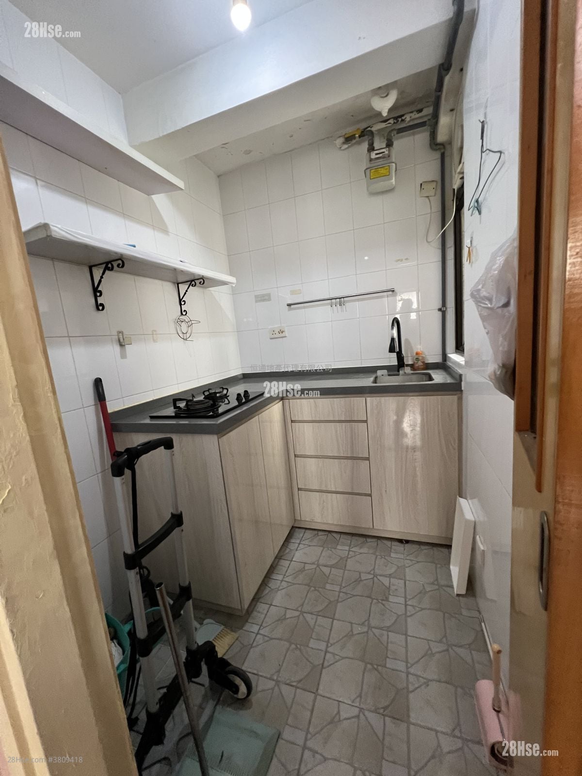 明苑中心 售盘 2 房 , 1 浴室 362 平方尺