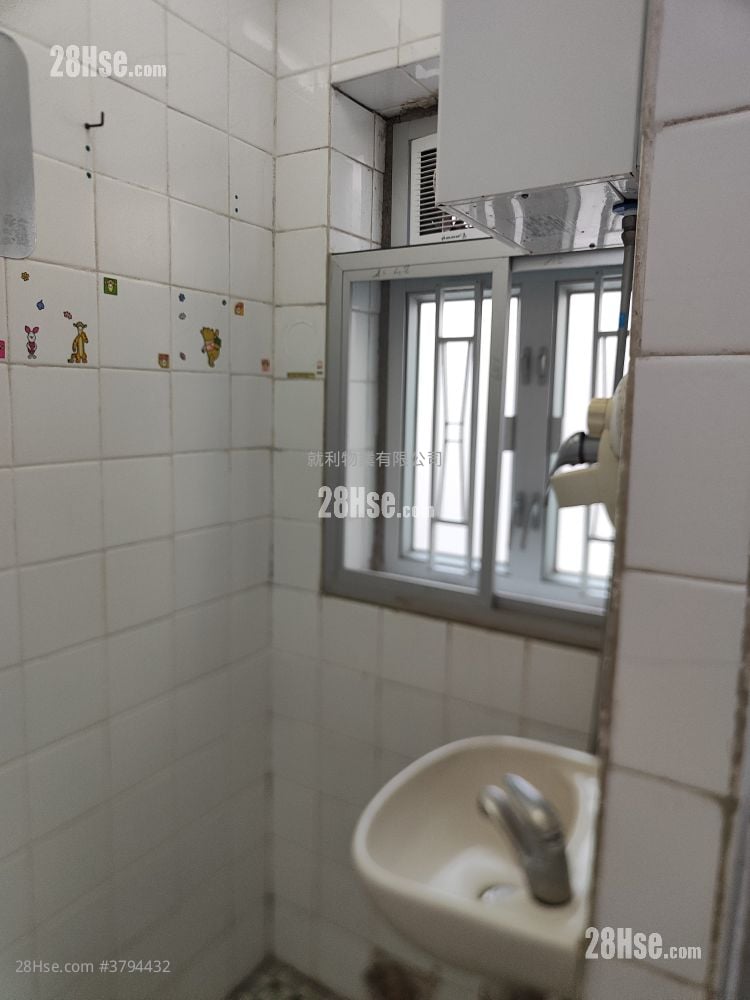 村屋 租盘 3 房 , 1 浴室 500 平方尺