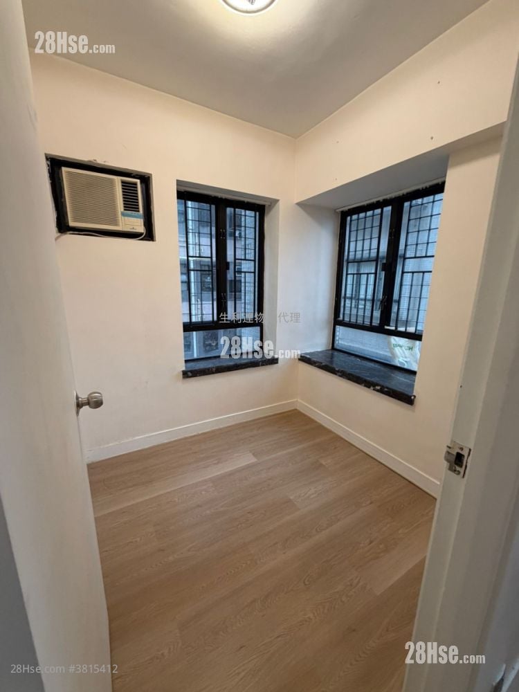 荣辉大厦 租盘 2 房 , 1 浴室 316 平方尺