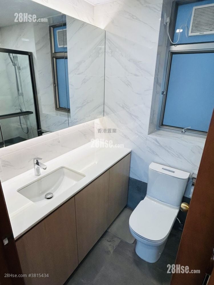 擎天半島 租盤 3 房 , 2 浴室 748 平方呎