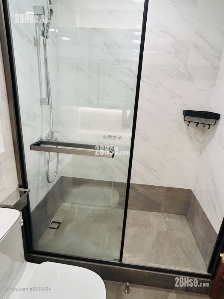 擎天半島 租盤 3 房 , 2 浴室 748 平方呎