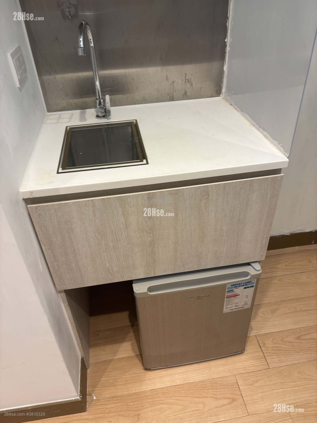 Kenwood Mansion Rental 2 Bedrooms , 1 Bathroom 1,055 ft²