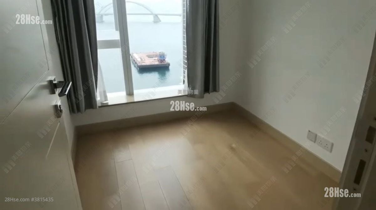 Monterey 租盤 3 房 , 2 浴室 789 平方呎