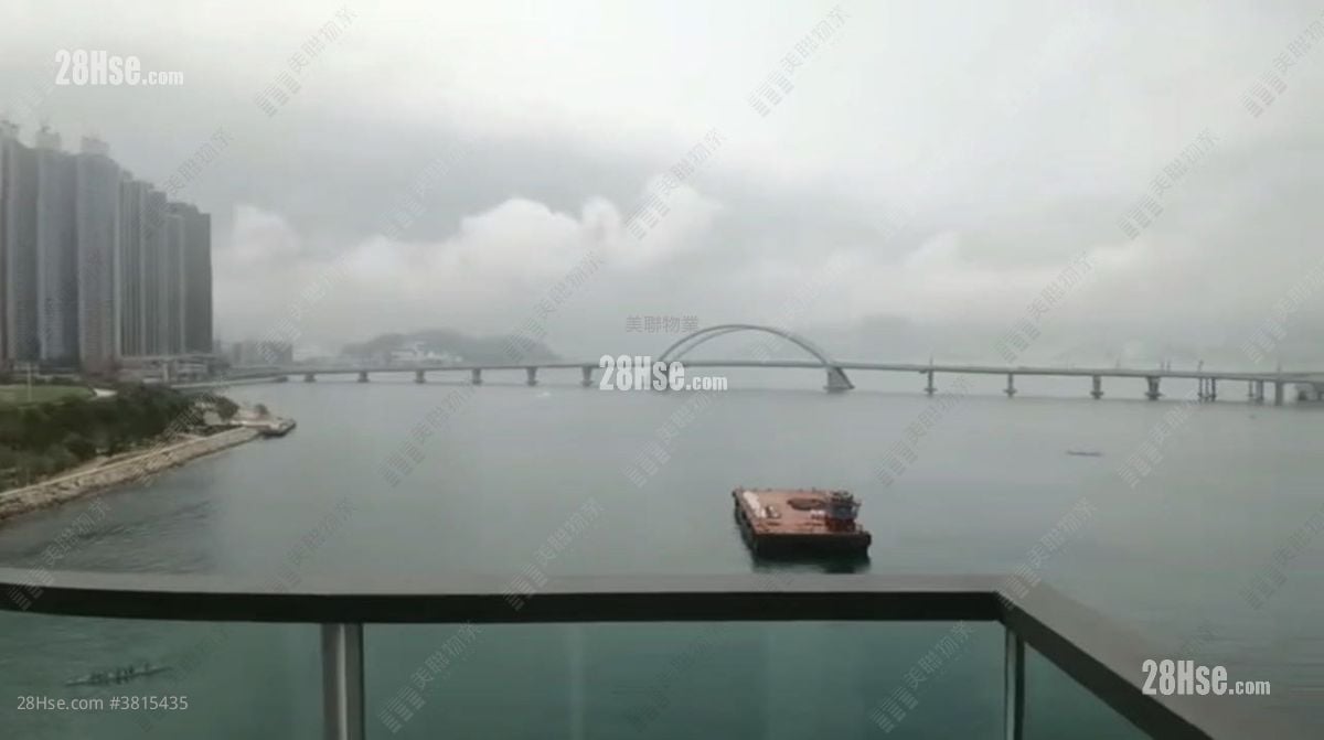 Monterey 租盤 3 房 , 2 浴室 789 平方呎