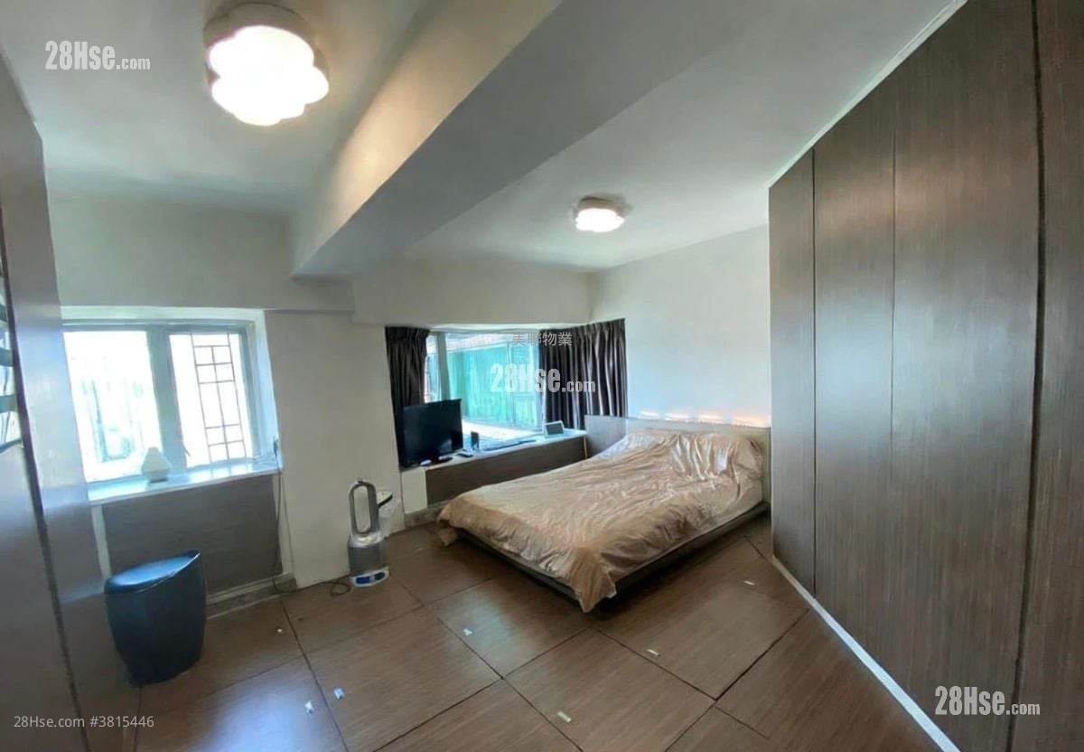 盈翠半島 售盤 4 房 , 2 浴室 772 平方呎