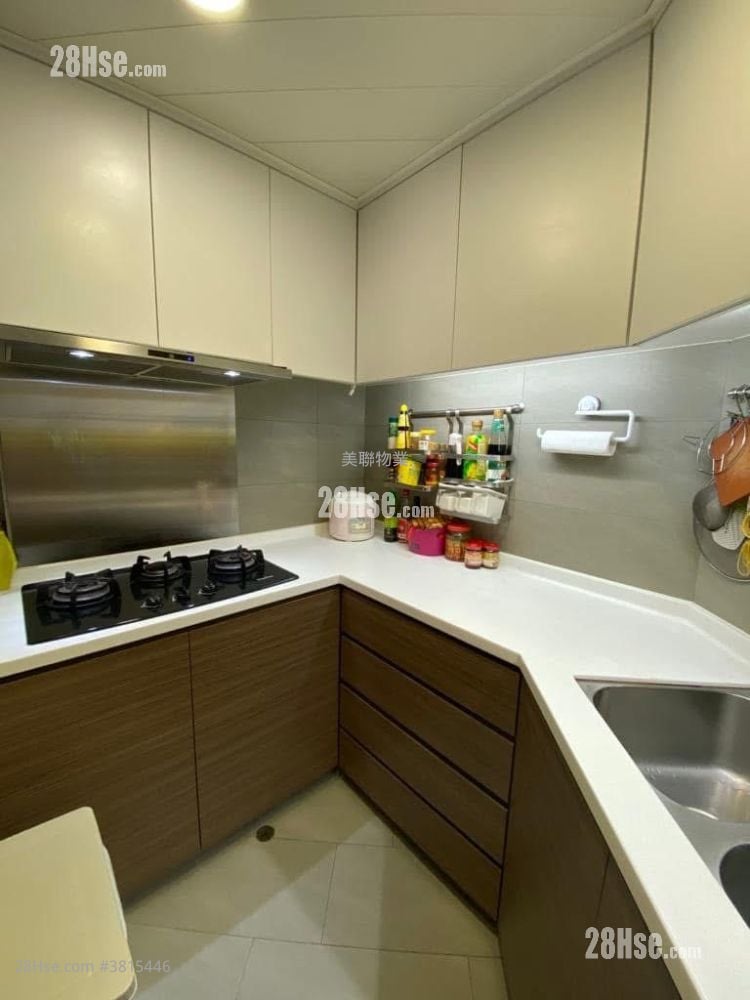 盈翠半島 售盤 4 房 , 2 浴室 772 平方呎