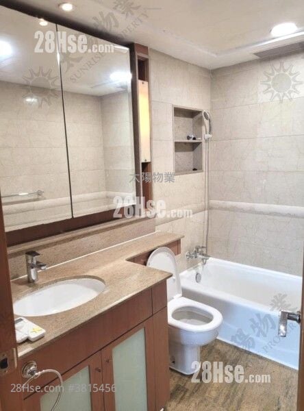 Royal Peninsula Rental 3 Bedrooms 1,043 ft²