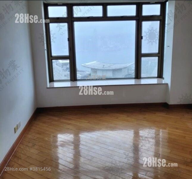 Royal Peninsula Rental 3 Bedrooms 1,043 ft²