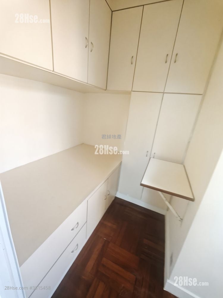 寿菊路10号 租盘 3 房 , 3 浴室 1,197 平方尺