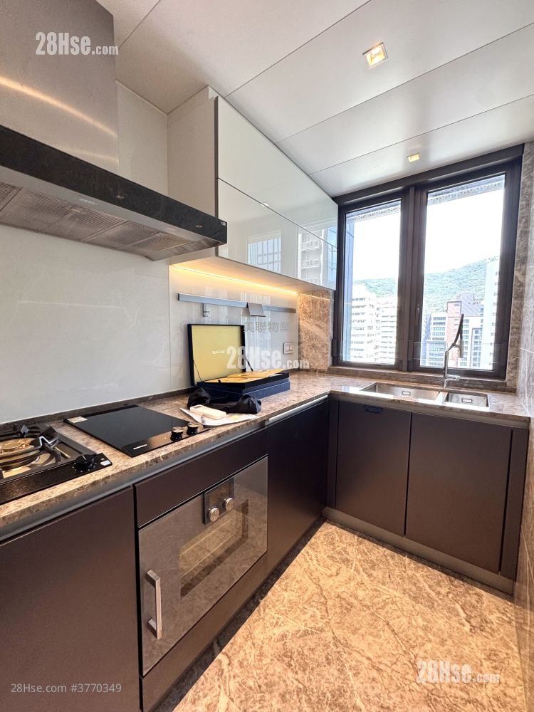 港島南岸 售盤 3 房 , 2 浴室 747 平方呎