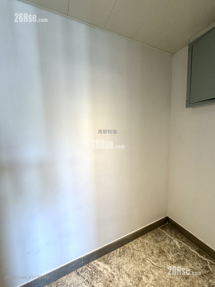 港島南岸 售盤 3 房 , 2 浴室 747 平方呎