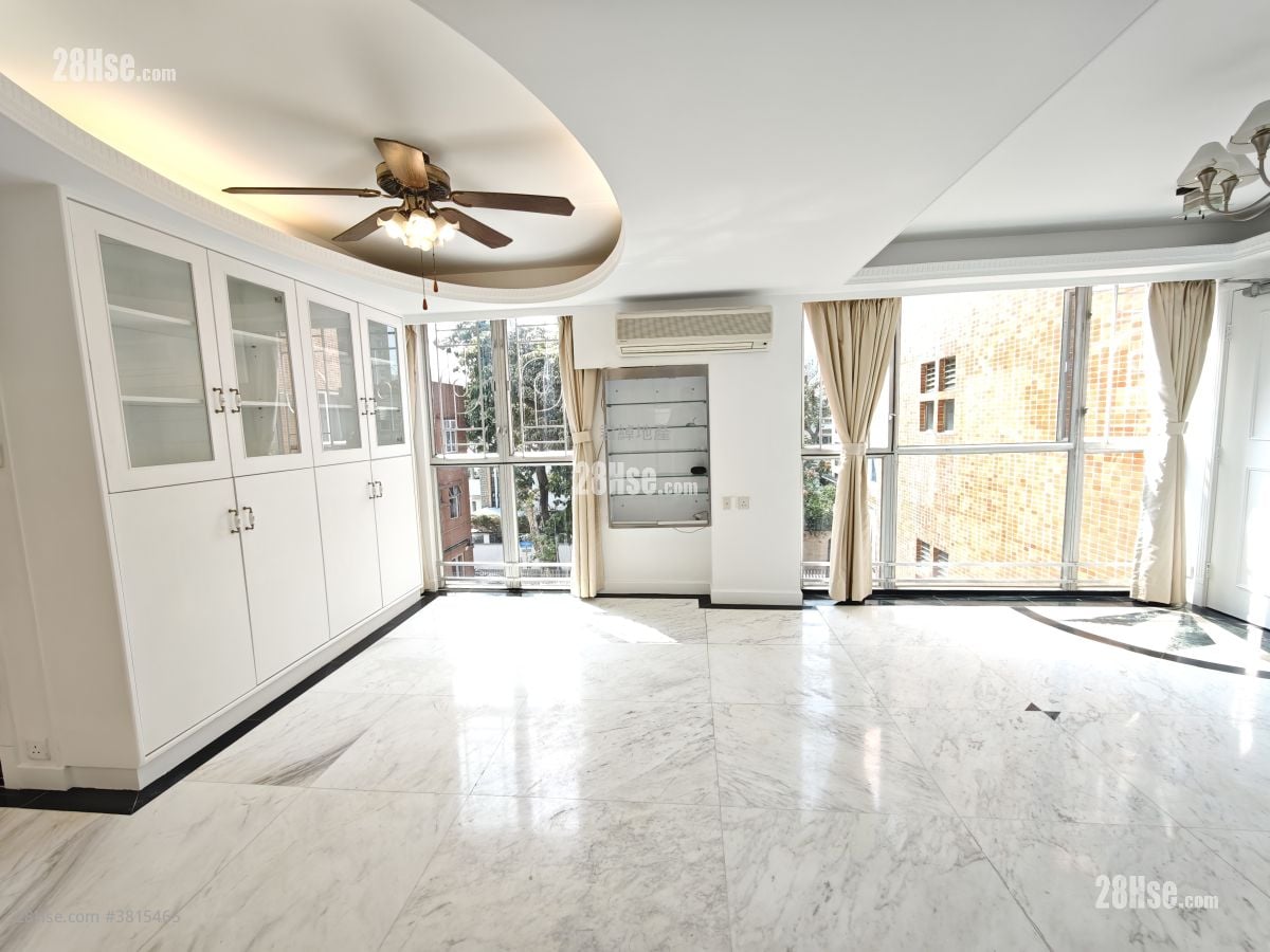 嘉麗苑 租盤 3 房 , 2 浴室 905 平方呎