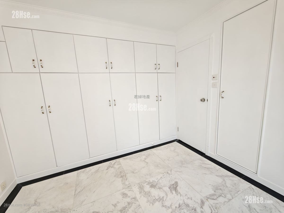 嘉麗苑 租盤 3 房 , 2 浴室 905 平方呎