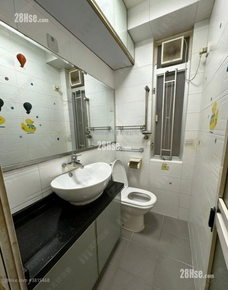 海滨花园 售盘 3 房 700 平方尺