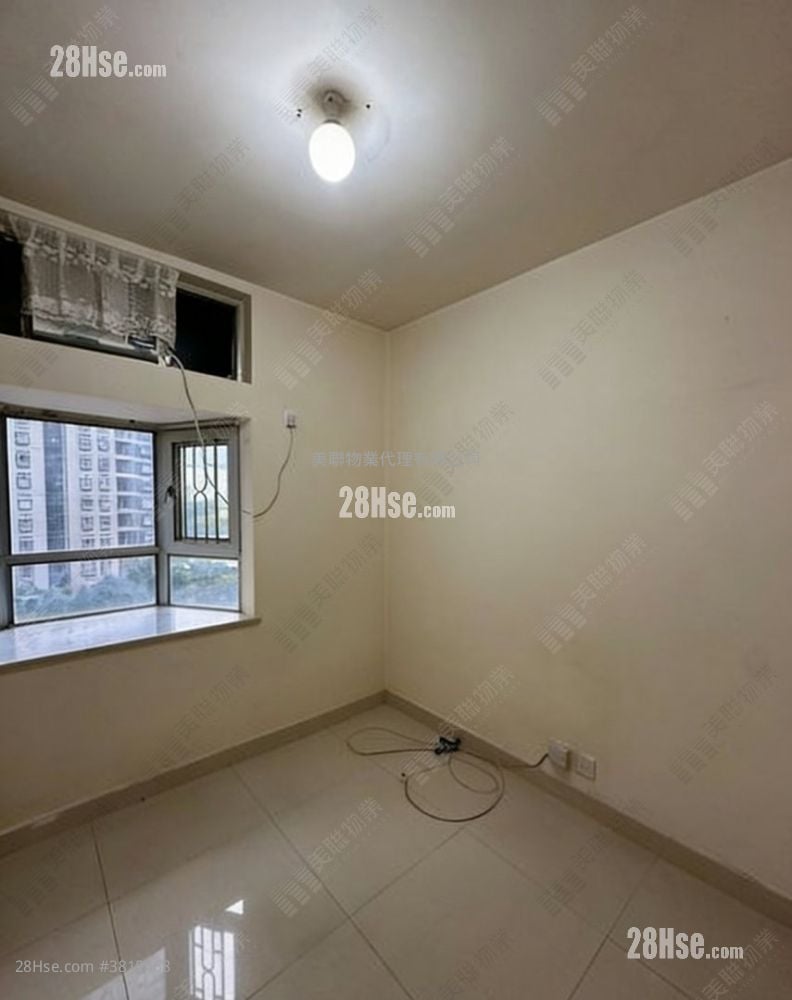 海滨花园 售盘 3 房 700 平方尺