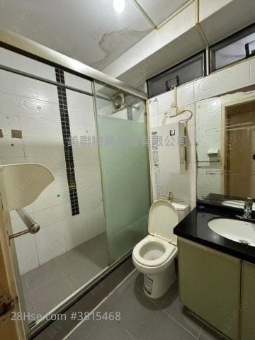 海滨花园 售盘 3 房 700 平方尺