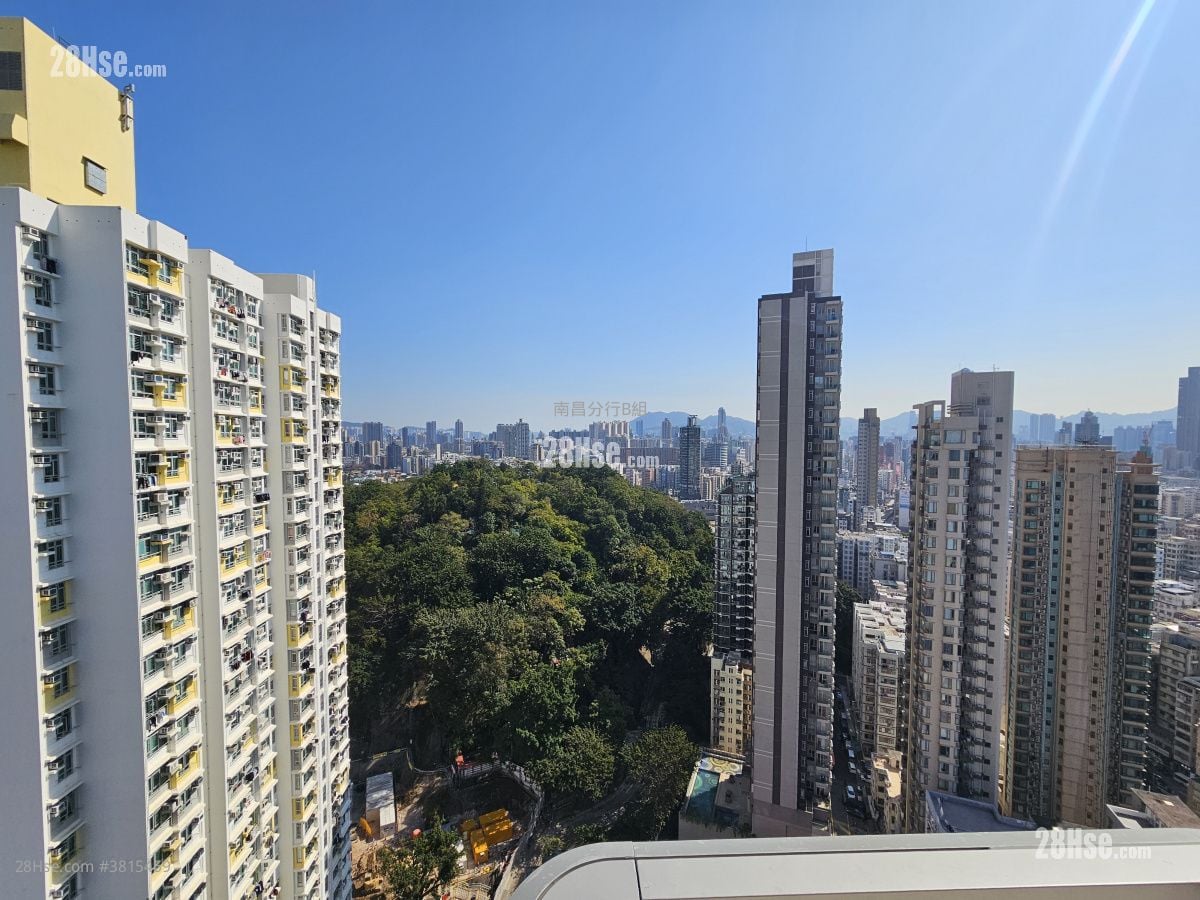 Belgravia Place Rental 3 Bedrooms , 2 Bathrooms 624 ft²