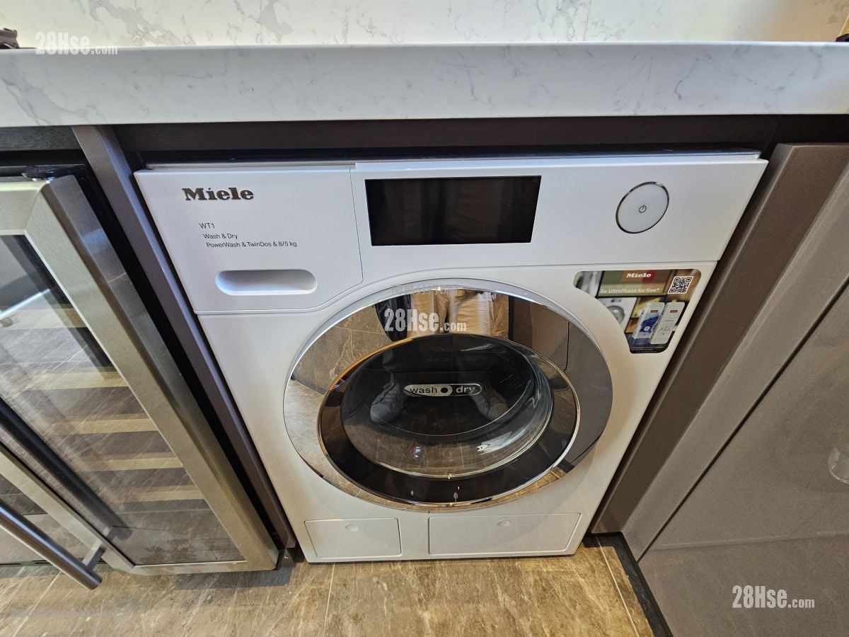 Belgravia Place Rental 3 Bedrooms , 2 Bathrooms 624 ft²