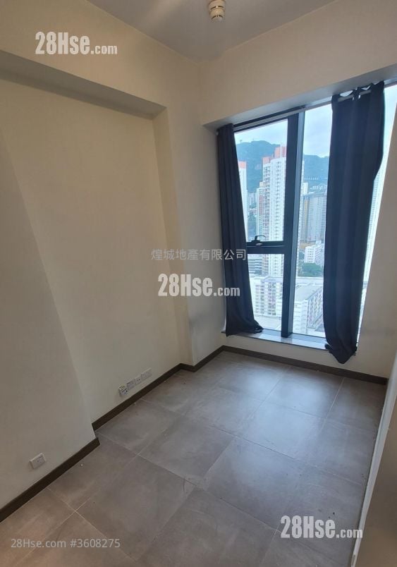 AVA61 租盘 开放式间隔 , 1 浴室 161 平方尺