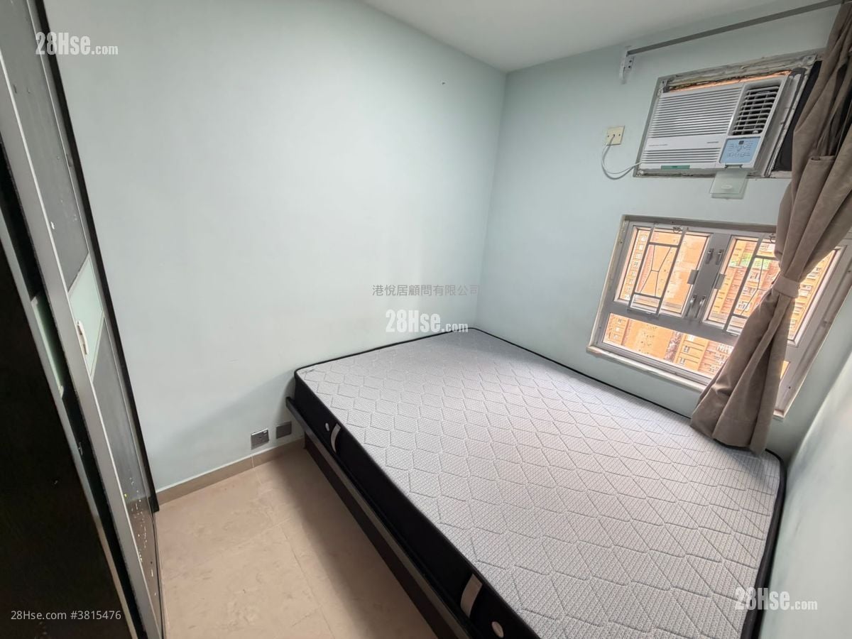 Siu Hong Court Rental 2 Bedrooms 404 ft²