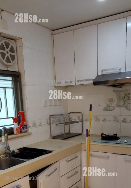 Village Rental 4 Bedrooms , 3 Bathrooms 1,320 ft²