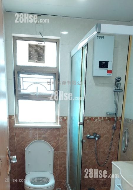 Village Rental 4 Bedrooms , 3 Bathrooms 1,320 ft²