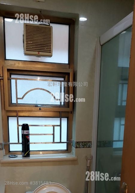 Village Rental 4 Bedrooms , 3 Bathrooms 1,320 ft²