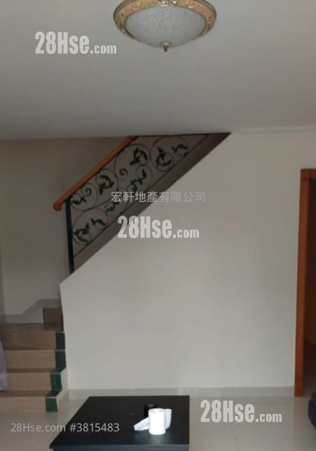 Village Rental 4 Bedrooms , 3 Bathrooms 1,320 ft²