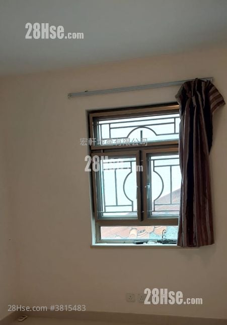 Village Rental 4 Bedrooms , 3 Bathrooms 1,320 ft²