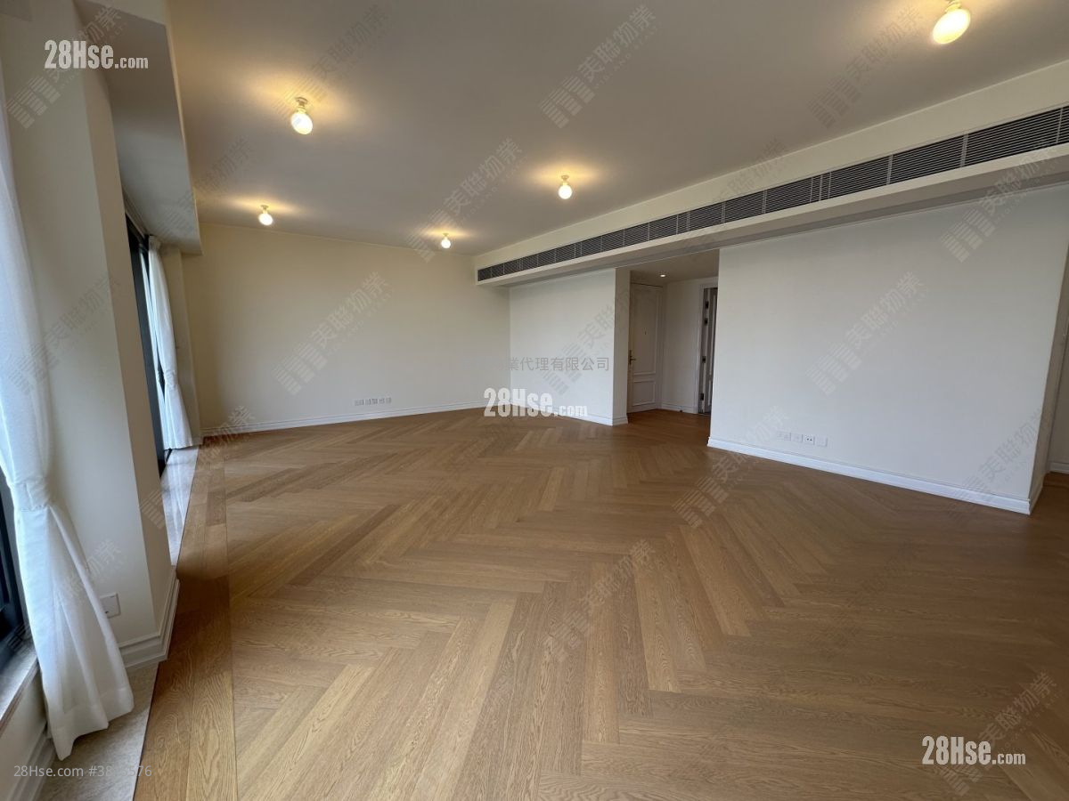 ST.GEORGE‘MANSIONS 租盘 3 房 , 3 浴室 1,842 平方尺