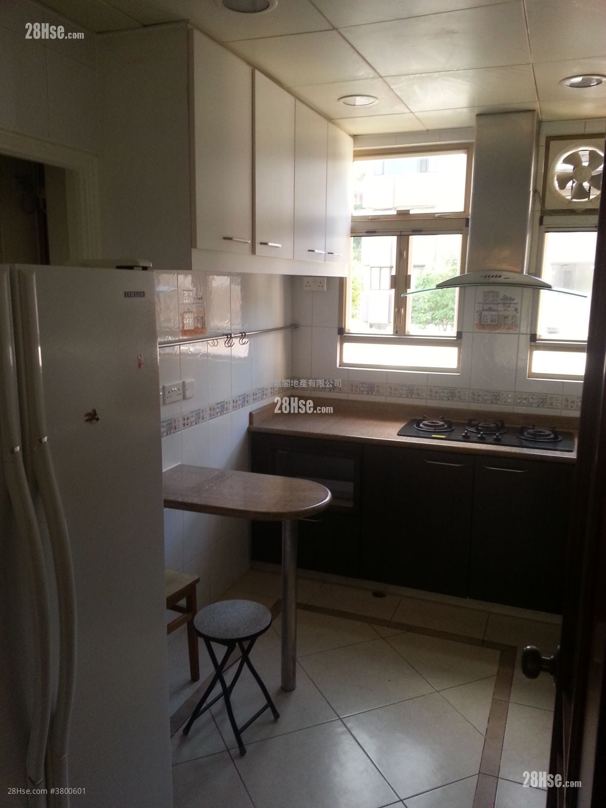 Haywood Villa Rental 2 Bedrooms , 2 Bathrooms 1,580 ft²