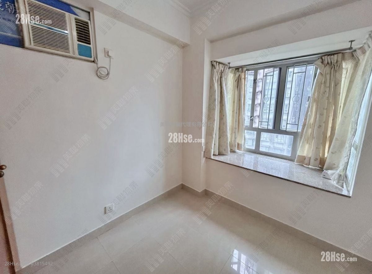 Tai Po Centre Sell 2 Bedrooms 361 ft²