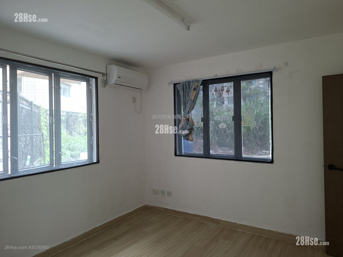 村屋 租盤 3 房 , 1 浴室 630 平方呎