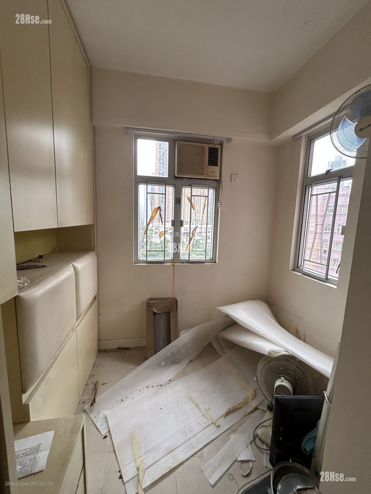 長發大廈 售盤 1 房 , 1 浴室 187 平方呎