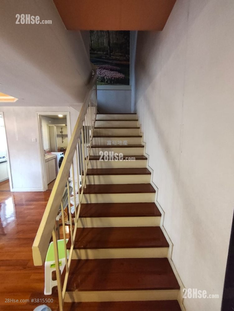 樓梯上複式單位/Stair to Duplex unit