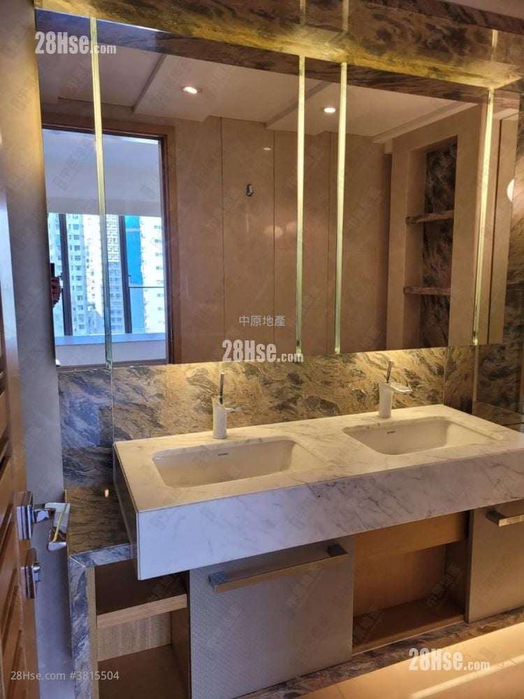 Macpherson Place Rental 2 Bedrooms , 2 Bathrooms 688 ft²