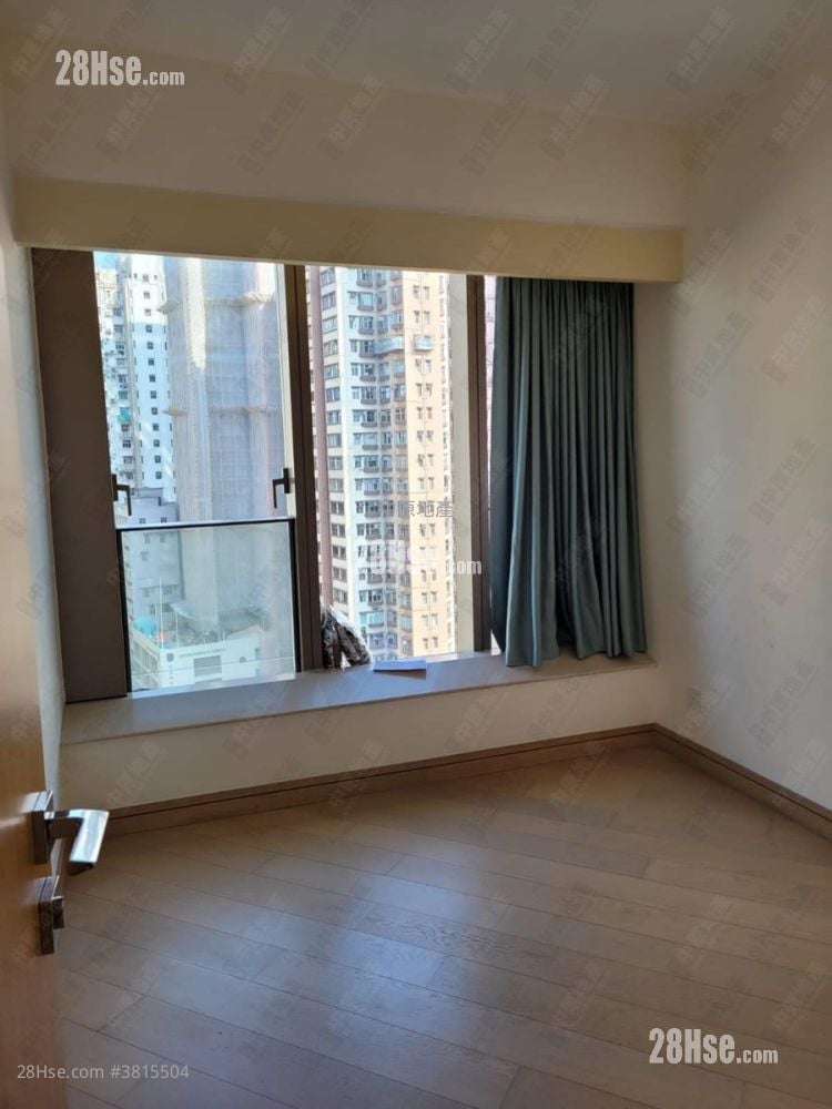 Macpherson Place Rental 2 Bedrooms , 2 Bathrooms 688 ft²