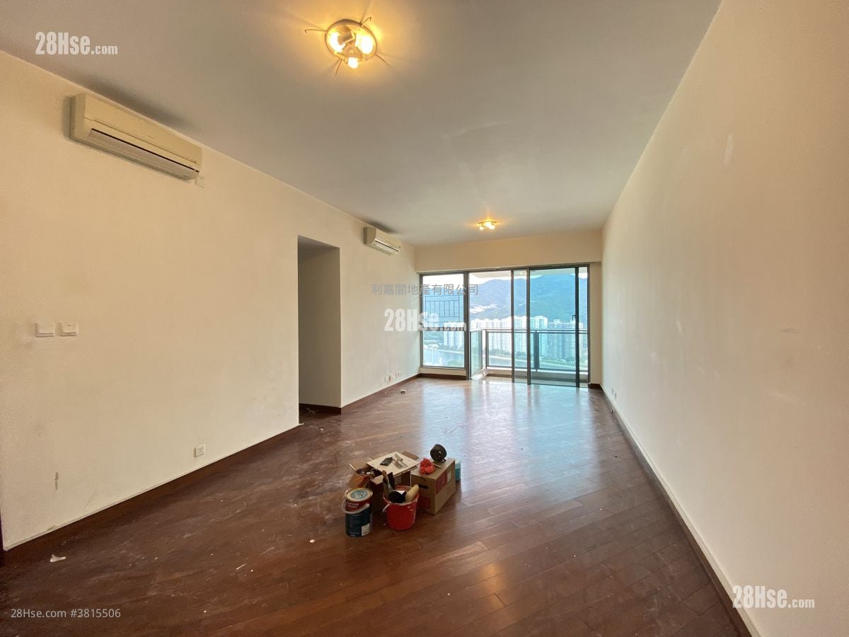 The Palazzo Rental 3 Bedrooms , 2 Bathrooms 1,012 ft²