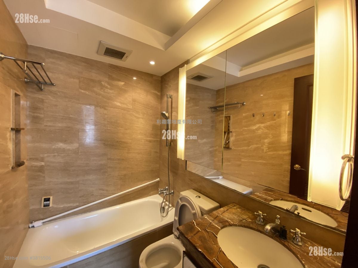 The Palazzo Rental 3 Bedrooms , 2 Bathrooms 1,012 ft²