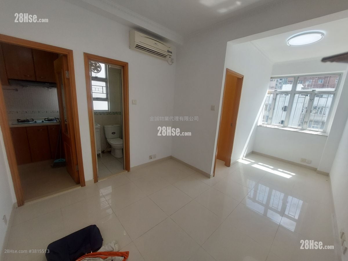 Yee Bo Mansion Sell 1 Bedroom , 1 Bathroom 290 ft²