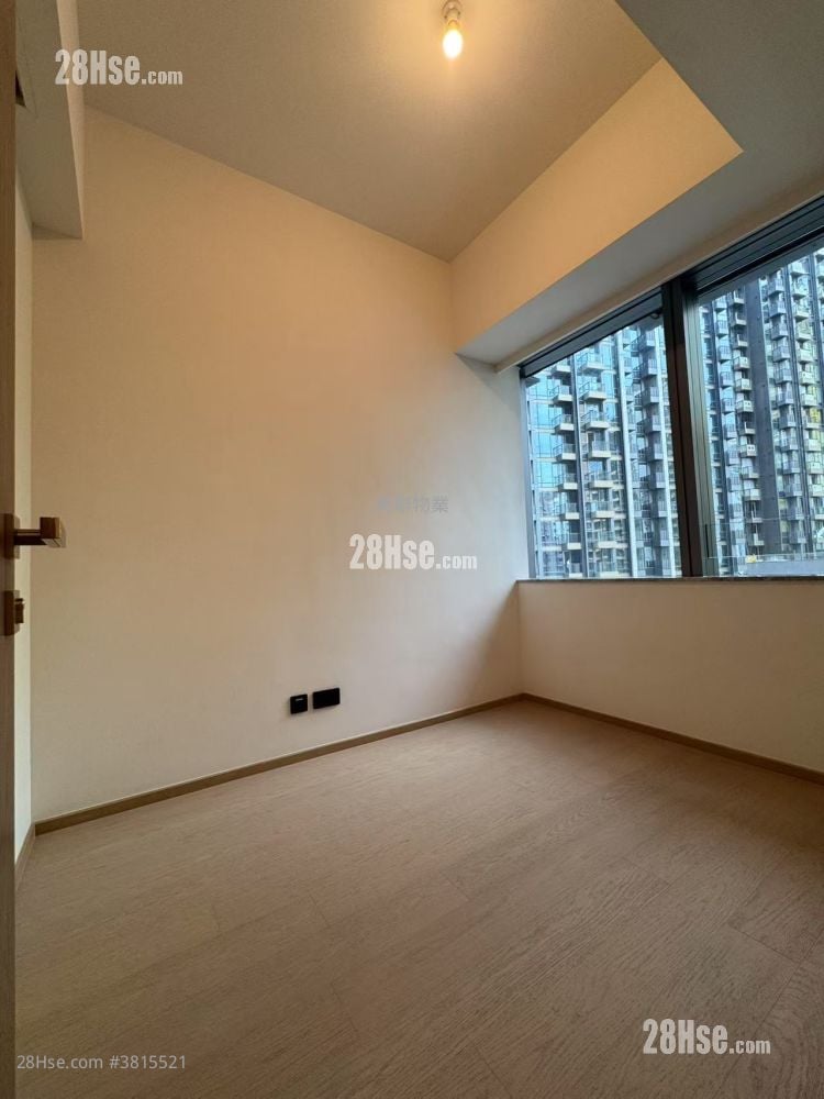 瑜一 租盘 1 房 , 1 浴室 333 平方尺