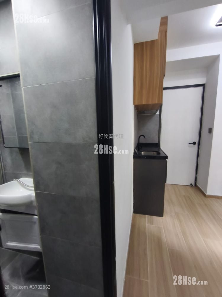 Siu King Building Rental 1 Bedroom , 1 Bathroom 439 ft²