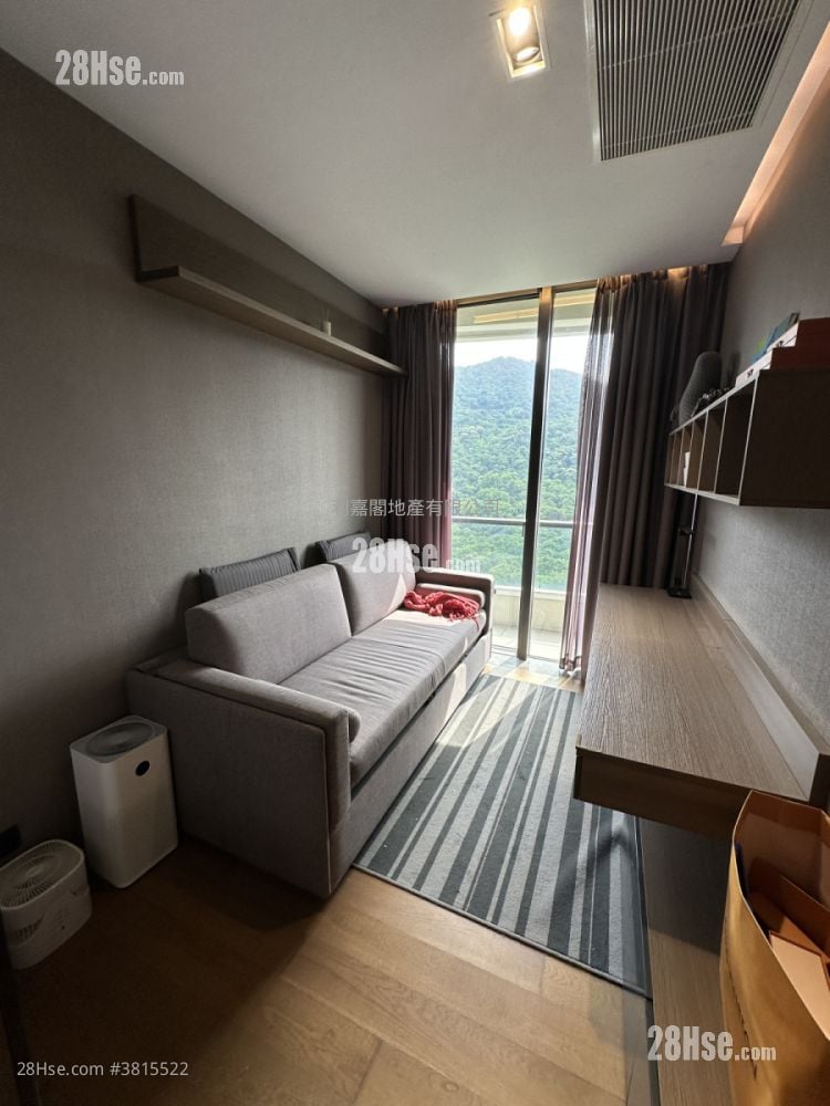 Dragons Range Sell 4 Bedrooms , 3 Bathrooms 1,840 ft²