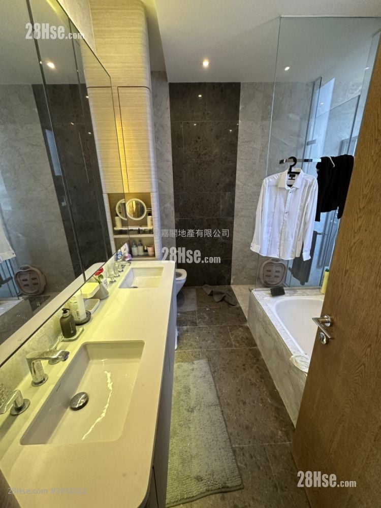 Dragons Range Sell 4 Bedrooms , 3 Bathrooms 1,840 ft²