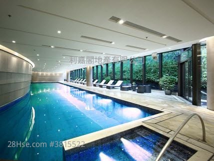 Dragons Range Sell 4 Bedrooms , 3 Bathrooms 1,840 ft²