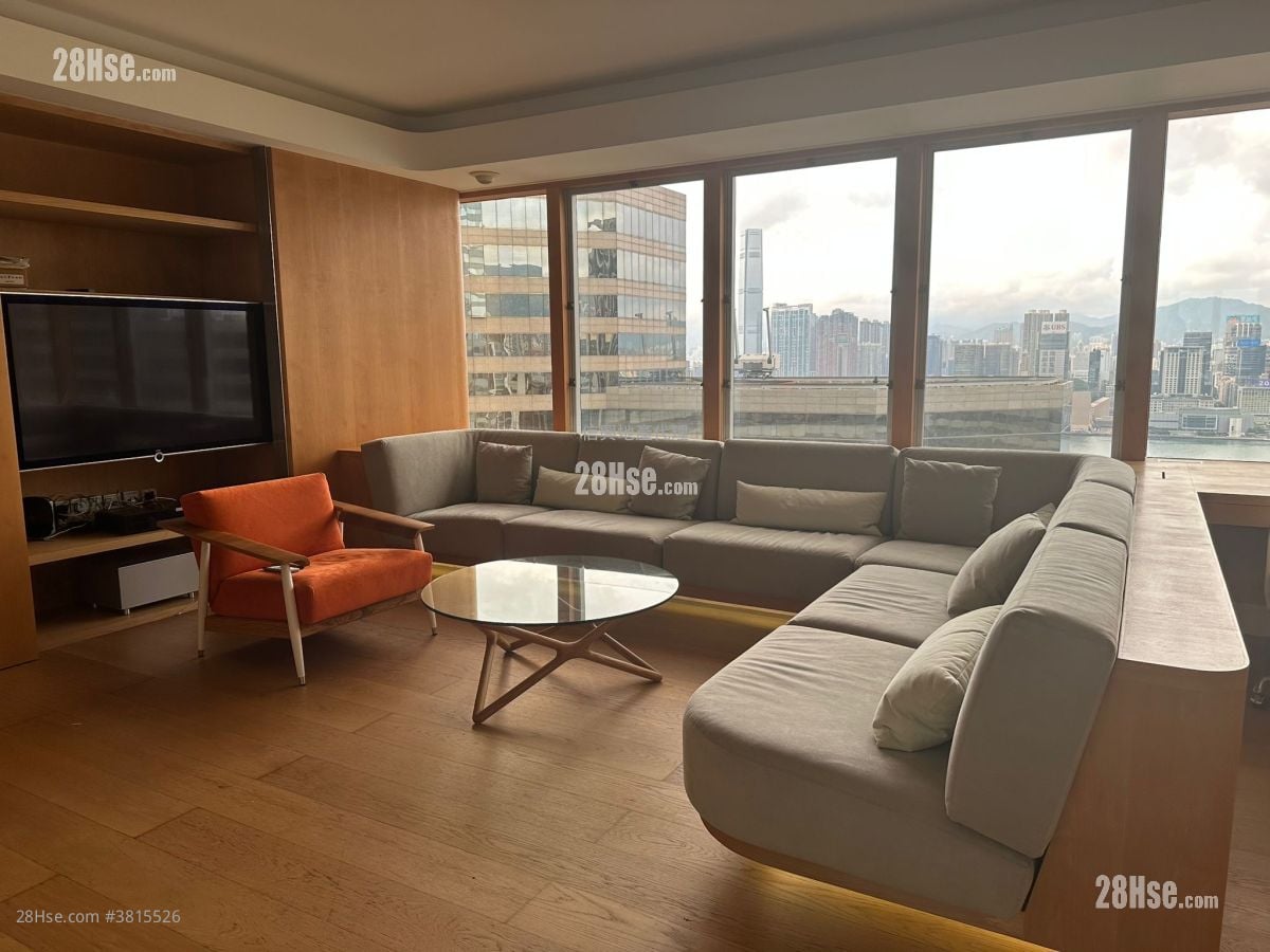 Convention Plaza Sell 3 Bedrooms 1,400 ft²