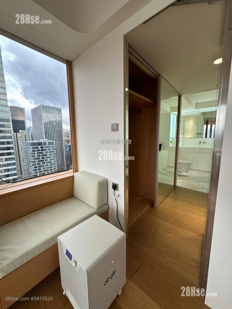 Convention Plaza Sell 3 Bedrooms 1,400 ft²