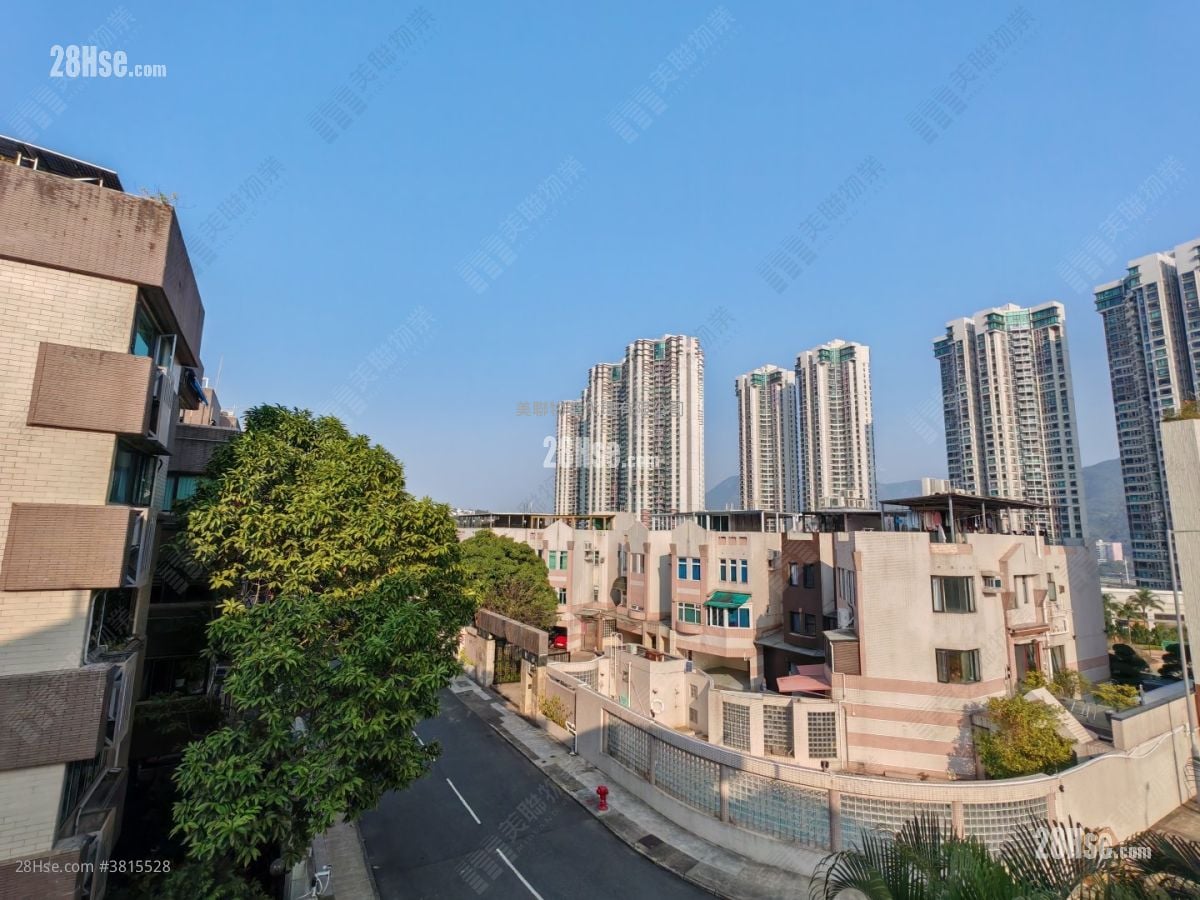 乐怡小筑 售盘 3 房 1,431 平方尺