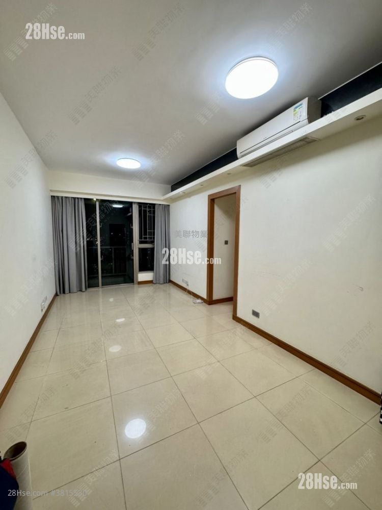 Vision City Sell 4 Bedrooms , 2 Bathrooms 741 ft²