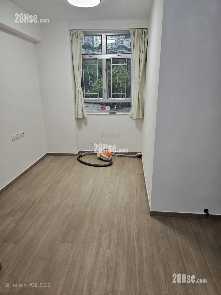 宏光楼 租盘 2 房 386 平方尺